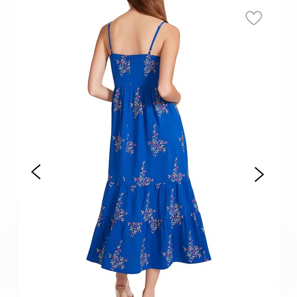 Betsy Johnson
Floral Sweetheart-Bustier Tiered Midi Dress - Picture 2 of 3